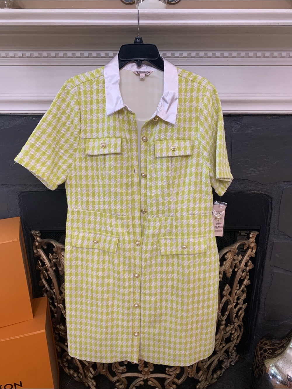 Lime Houndstooth Short-Sleeve Shirt Dress with White Collar